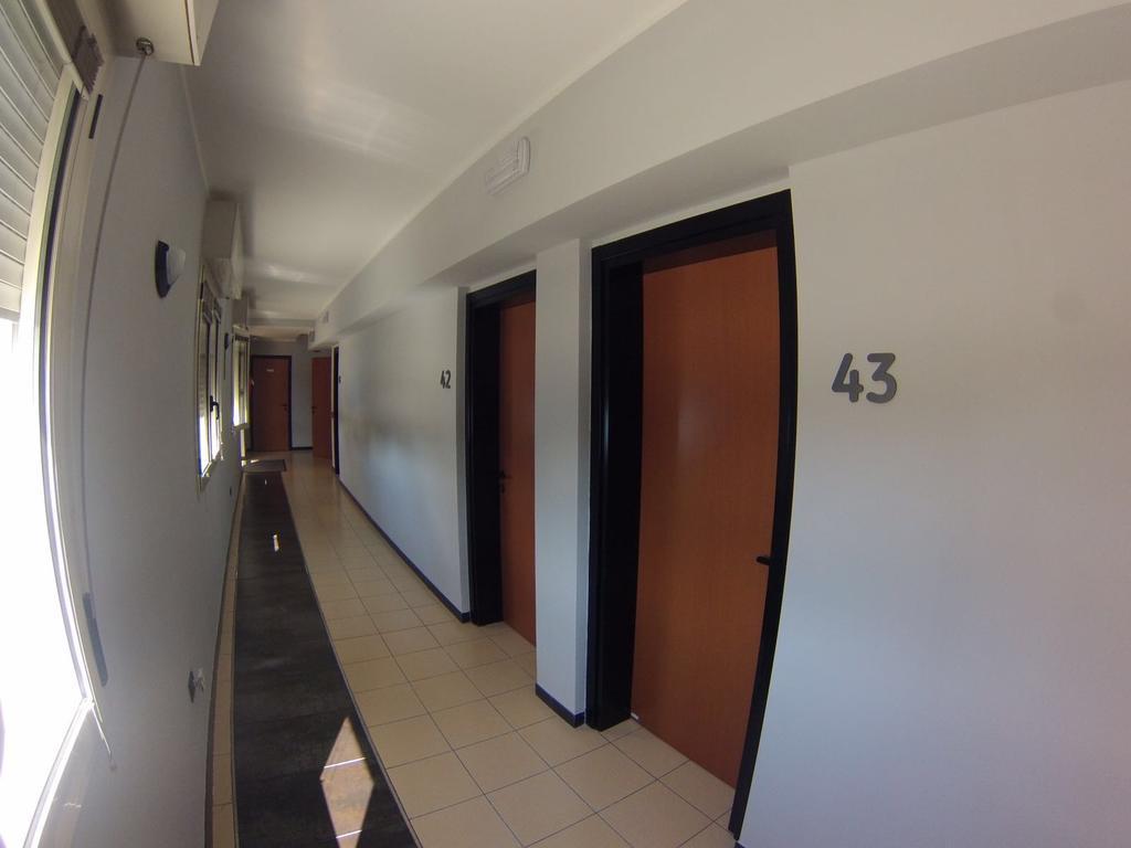 Hotel Italia Оккьобелло Екстер'єр фото
